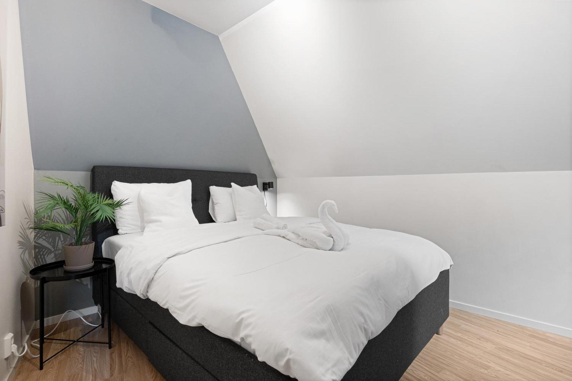 100Sqm 5Br Behind Bryggen - King Beds - Family Friendly Lejlighed Bergen Eksteriør billede