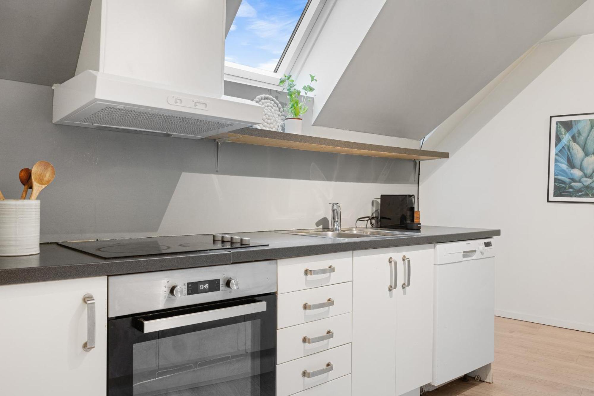 100Sqm 5Br Behind Bryggen - King Beds - Family Friendly Lejlighed Bergen Eksteriør billede